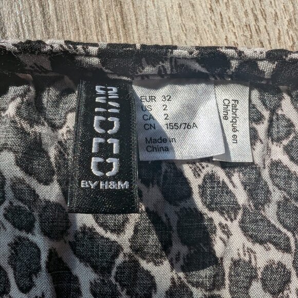 Divided by H&M Leopard Print Plaid Sleeveless Dress - US 2, EUR 34 - Picture 3 of 6
